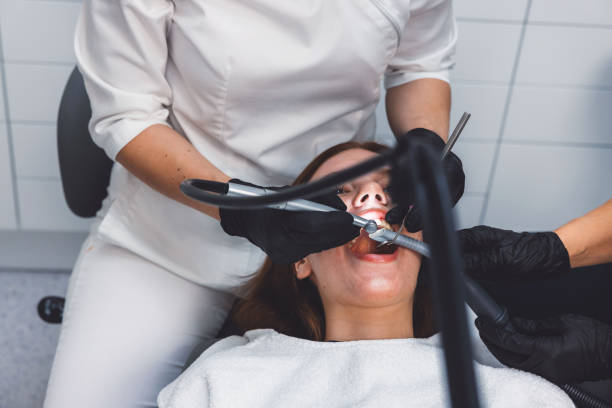 Best Emergency Tooth Extraction in Kimberling City, MO